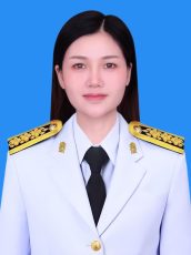 รูปชุดขาว-ครูไอ