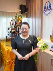 นางสุจิตรา วภักดิ์เพชร นางสุจิตรา วภักดิ์เพชร